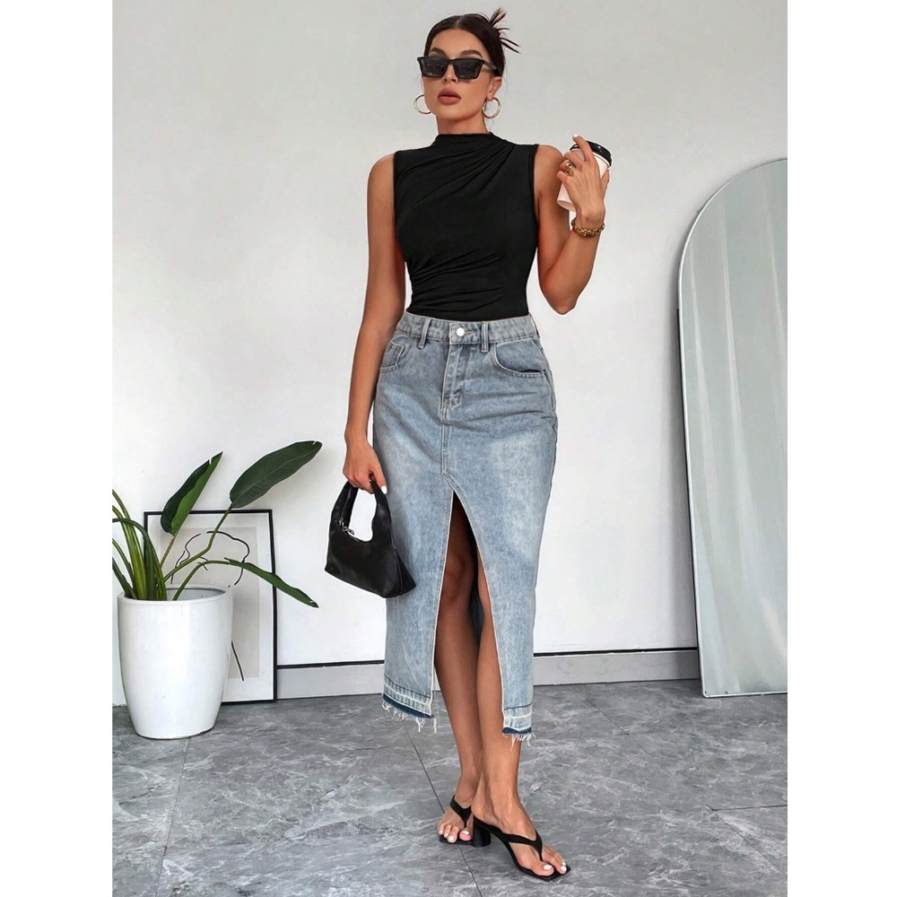 Ruched Black Asymmetrical Sleeveless Bodysuit - Picture 4 of 13